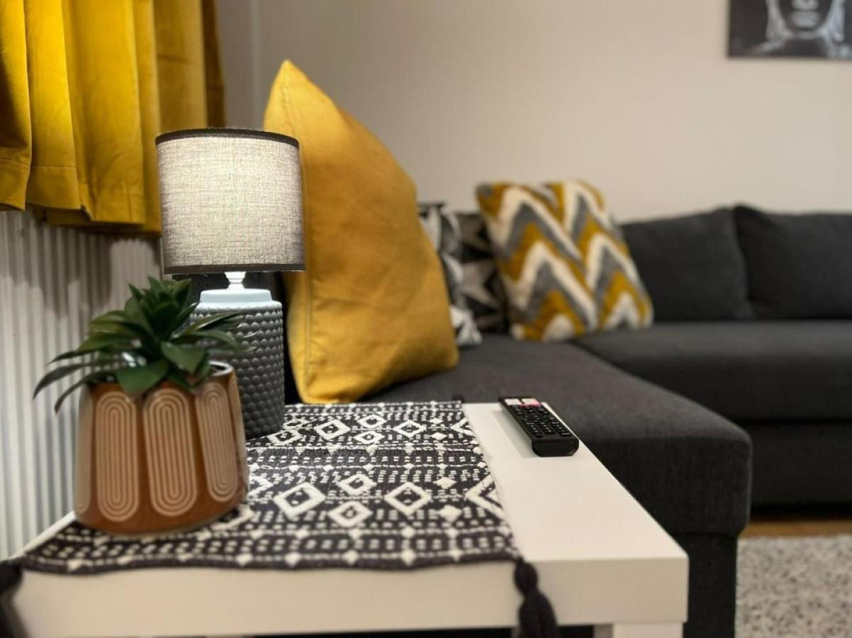 Modern And Stylish 1Bed Flat Leilighet Barking  Eksteriør bilde